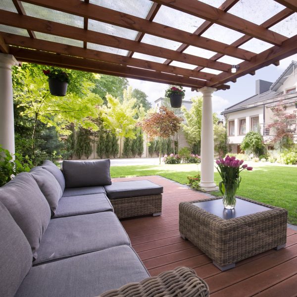 luxury-garden-furniture-2021-08-26-15-44-16-utc-min